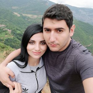 Meet your Posher, Vigen